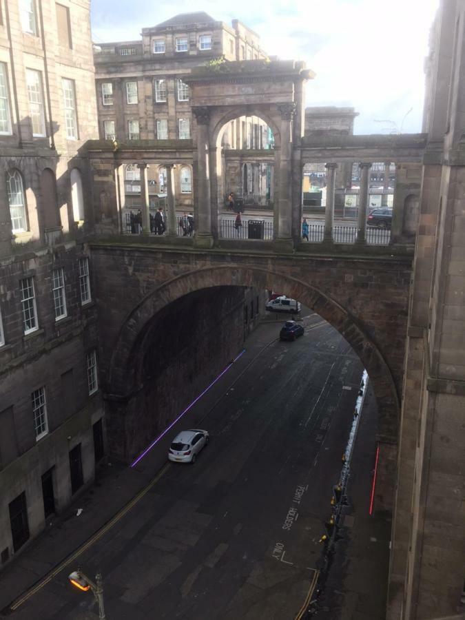 The Bonnie Bide Awa' Appartement EDI Buitenkant foto
